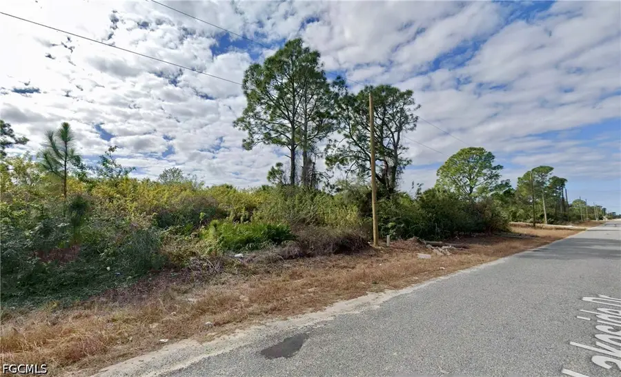 1018 Lakeside Drive, Lehigh Acres, FL 33974 - #3