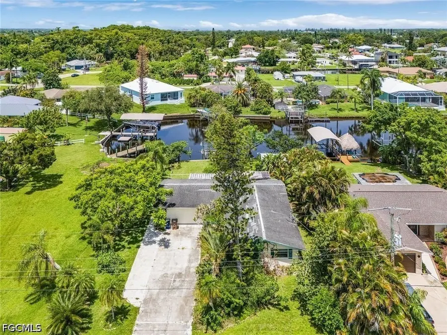 2137 Saint Croix Avenue, Fort Myers, FL 33905 - #2