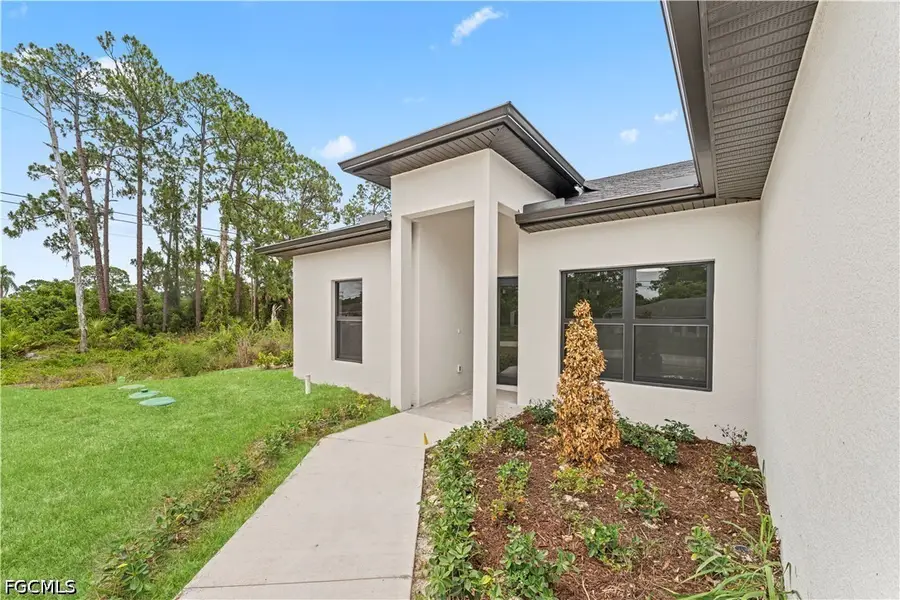 2602 E 2nd Street, Lehigh Acres, FL 33936 - #3