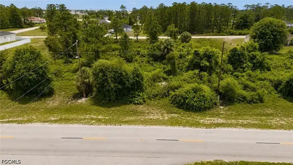 724 Jaguar Boulevard, Lehigh Acres, FL 33974