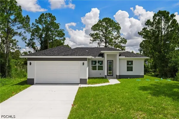 3014 38th Street W, Lehigh Acres, FL 33971