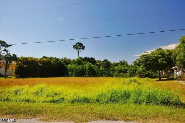 7704 Grande Pine Road, Bokeelia, FL 33922