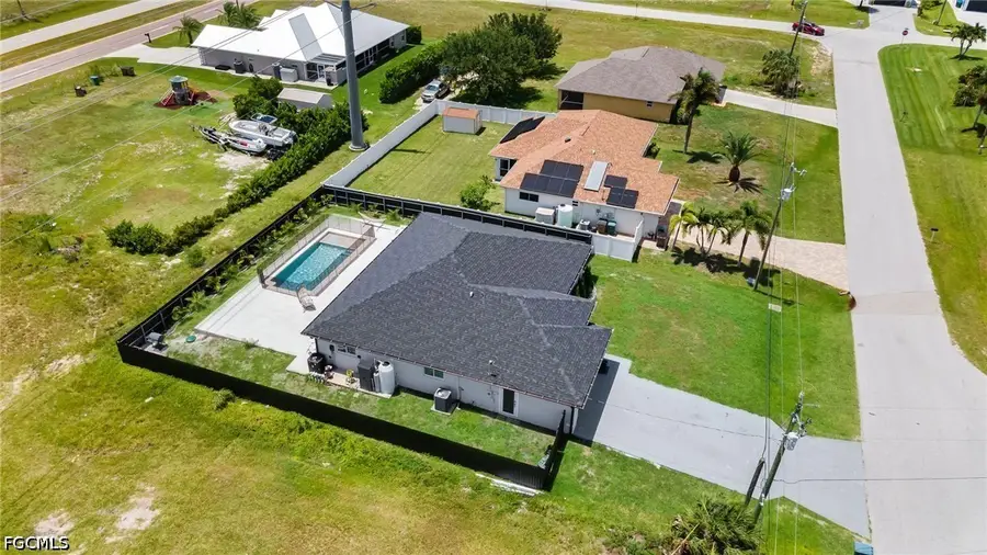 512 NW 24th Avenue, Cape Coral, FL 33993 - #3