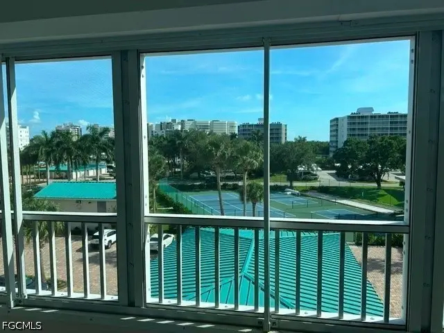 21 Bluebill Avenue #303, Naples, FL 34108 - #2