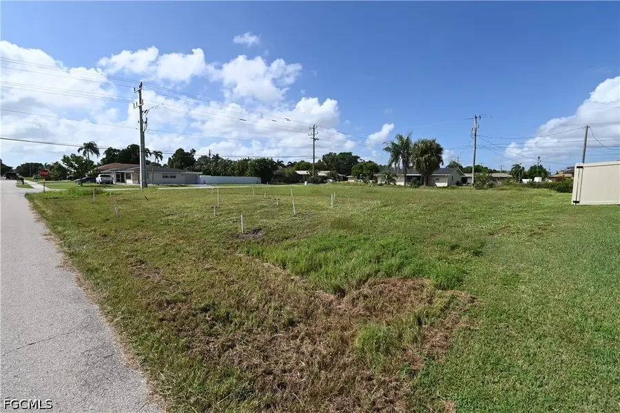 3928 SE 4th Avenue, Cape Coral, FL 33904 - #3