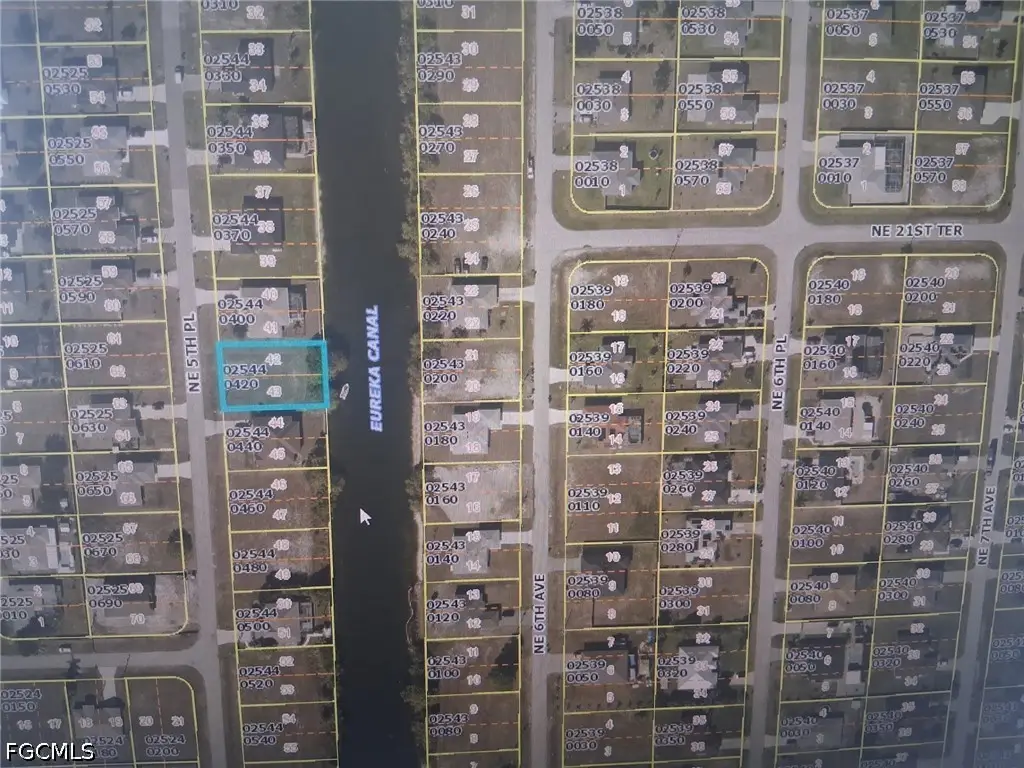 2033 NE 5th Place, Cape Coral, FL 33909 - #1