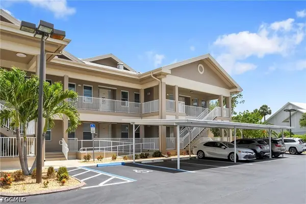 15250 Riverbend Boulevard #202, North Fort Myers, FL 33917