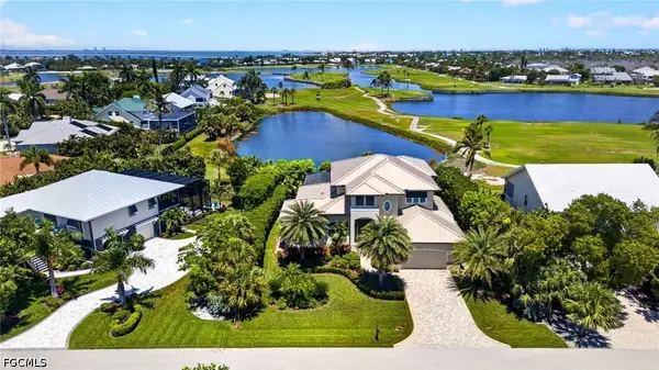 9066 Mockingbird Drive, Sanibel, FL 33957
