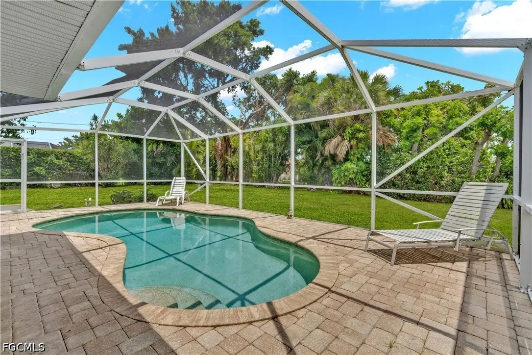 1121 SE 36th Street, Cape Coral, FL 33904 - #1