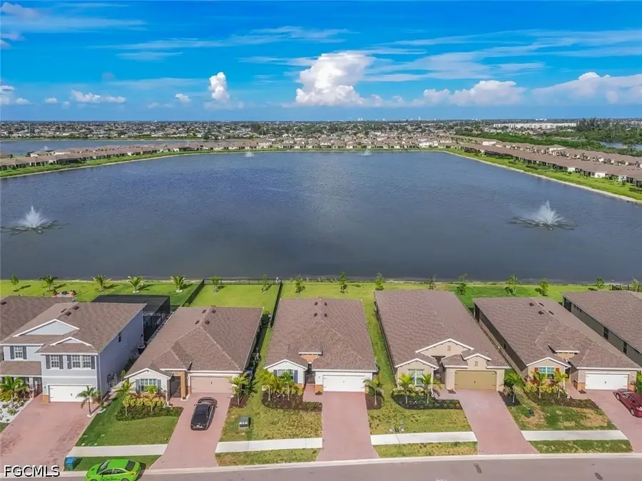 451 Spring Hill Lake Loop, Cape Coral, FL 33993 - #3
