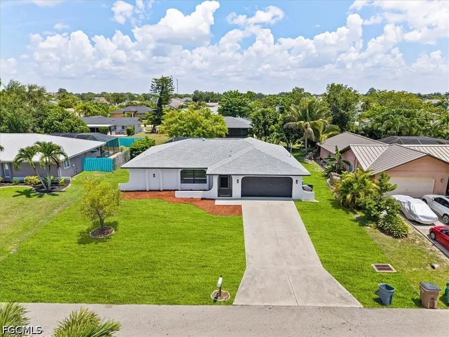 911 SE 16th Terrace, Cape Coral, FL 33990 - #2