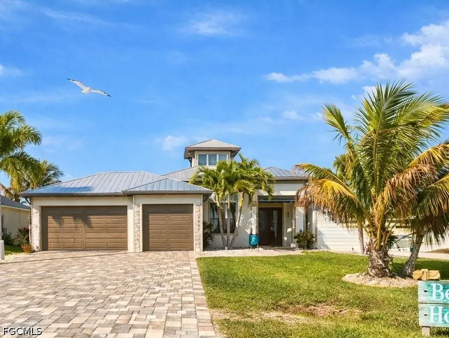 2801 SW 33rd Terrace, Cape Coral, FL 33914 - #2