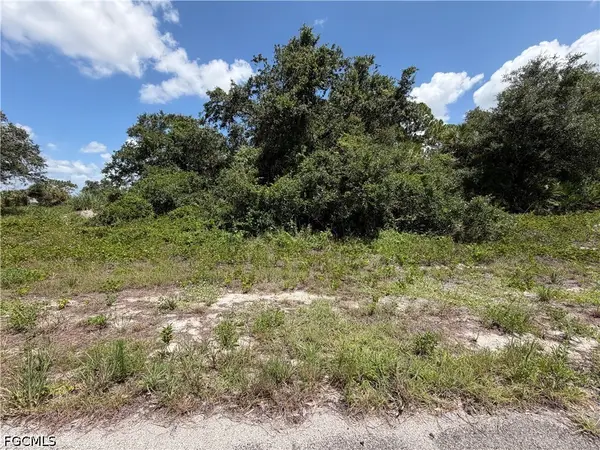 128 Rosemont Place, Labelle, FL 33935