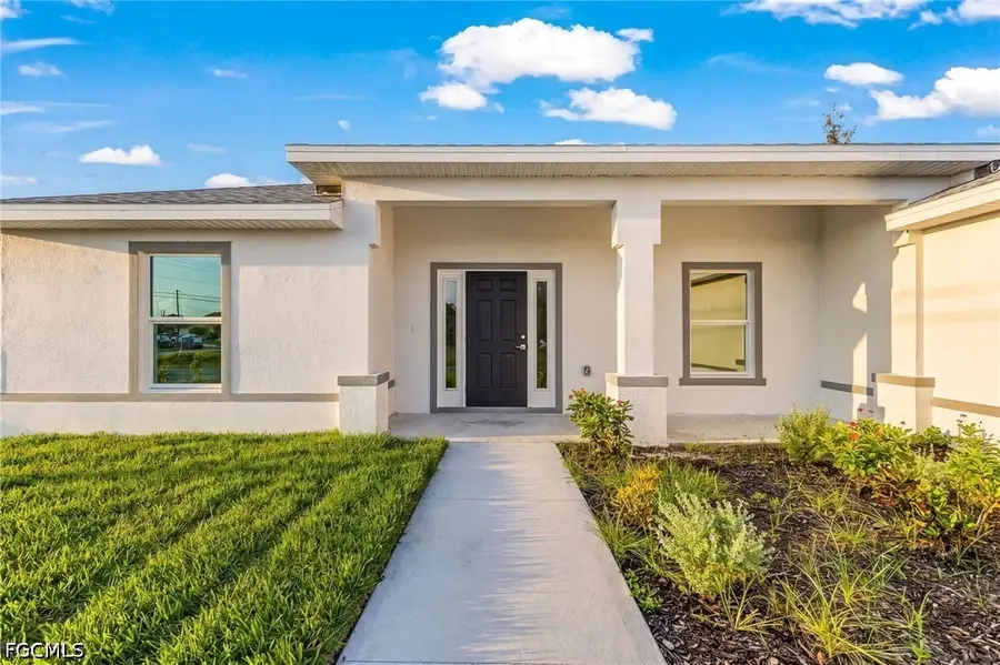 126 NE 9th Street, Cape Coral, FL 33909 - #2