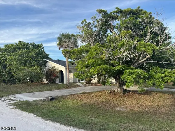 1683 Atlanta Plaza Drive, Sanibel, FL 33957