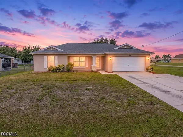 1124 Diplomat Parkway W, Cape Coral, FL 33993