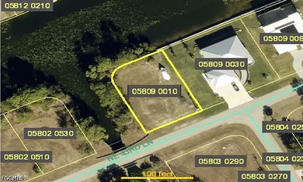 2313 NE 43rd Lane, Cape Coral, FL 33909