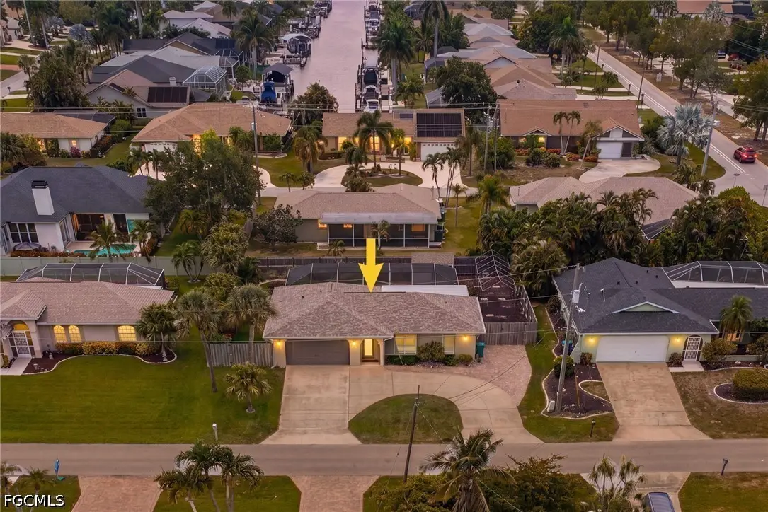 805 SW 52nd Street, Cape Coral, FL 33914 - #1