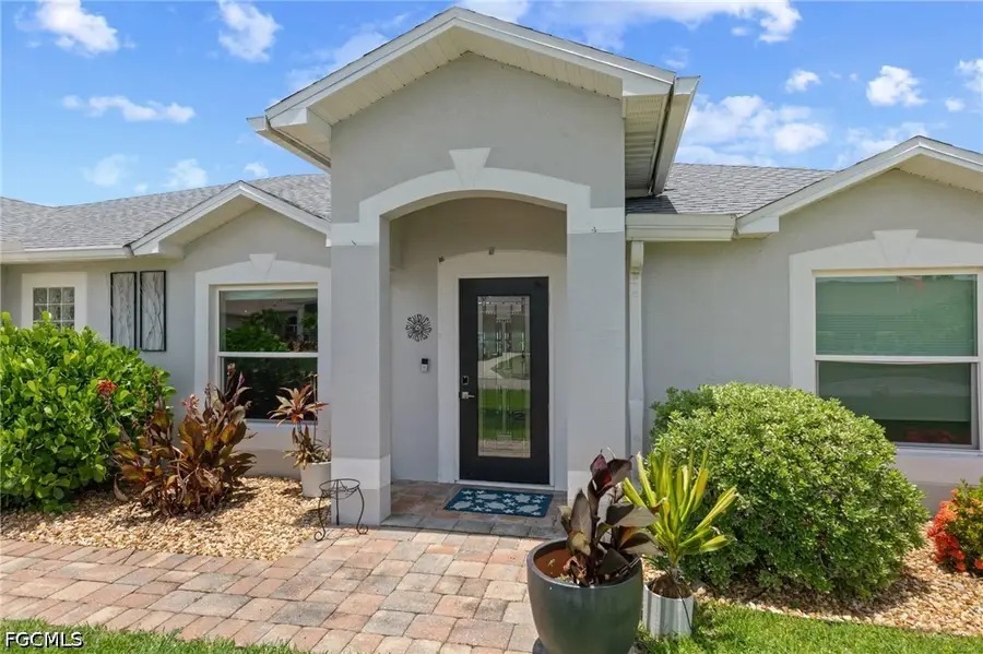 2914 SE 8th Avenue, Cape Coral, FL 33904 - #3