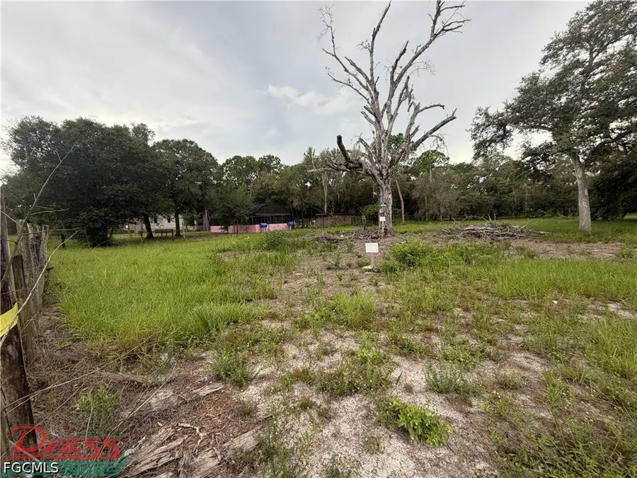 860 S Trebol Street, Clewiston, FL 33440 - #3