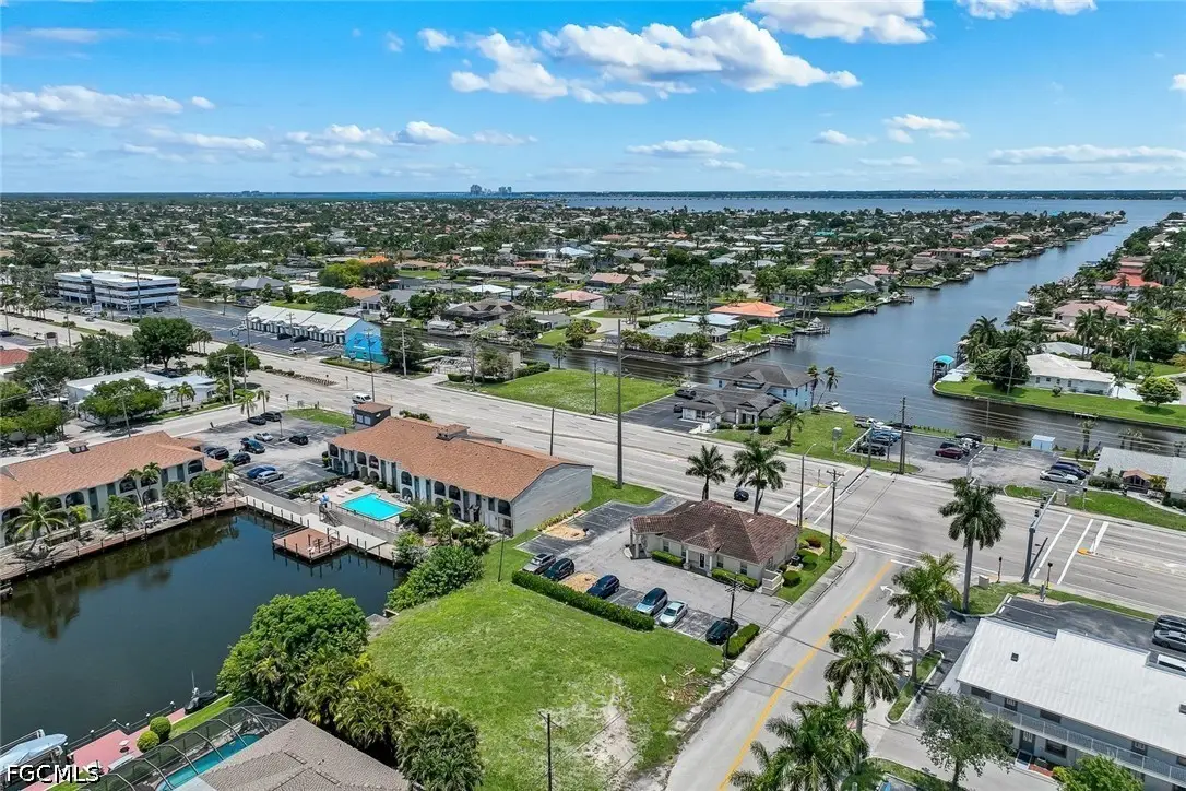 1523 SE 36th Terrace, Cape Coral, FL 33904 - #1
