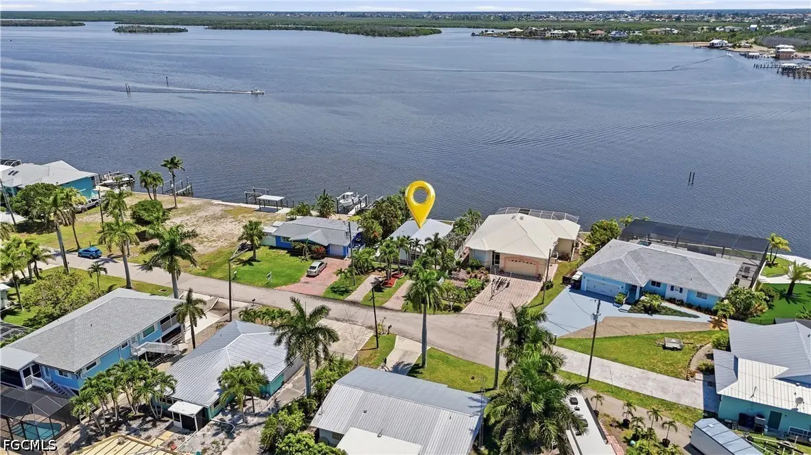 2498 Bayshore Drive, Matlacha, FL 33993 - #1