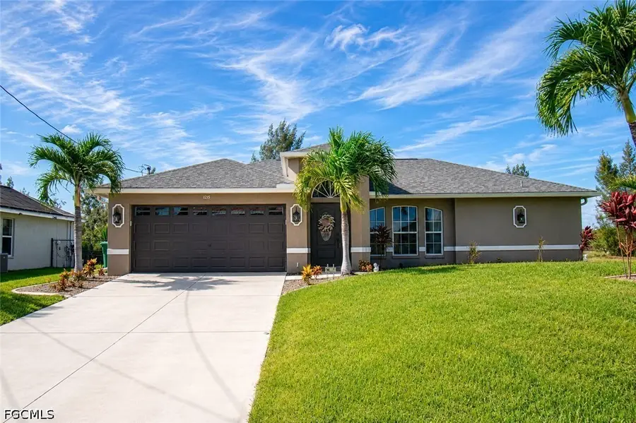 1215 SW 31st Terrace, Cape Coral, FL 33914 - #2