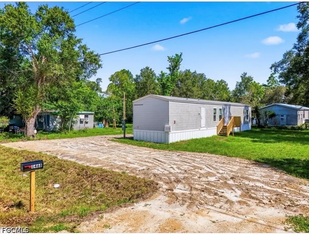 1468 Navaho Avenue, Labelle, FL 33935 - #1