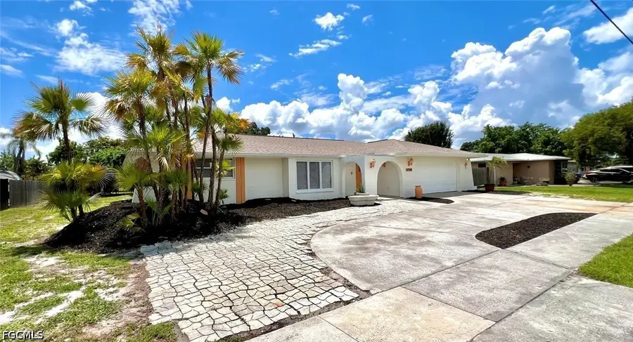 4708 Orange Grove Boulevard, North Fort Myers, FL 33903 - #2