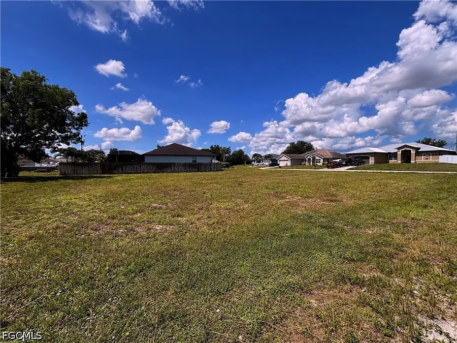 2219 NE 17th Avenue, Cape Coral, FL 33909 - #2