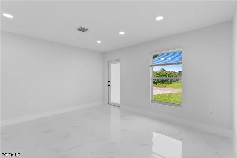 413 Eisenhower Boulevard, Lehigh Acres, FL 33974 - #3