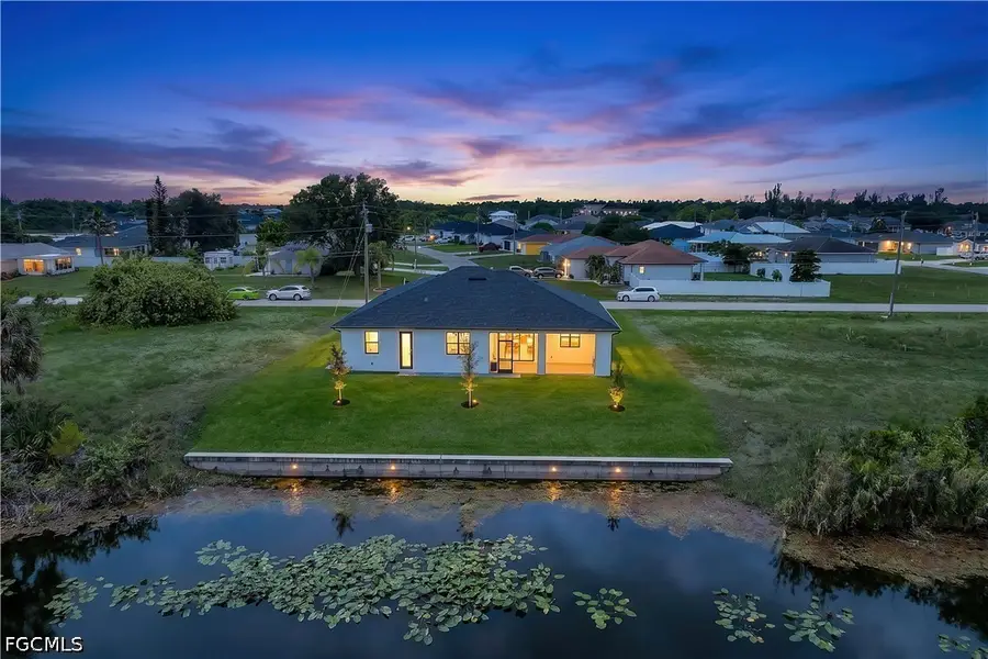 313 NE 5th Terrace, Cape Coral, FL 33909 - #3