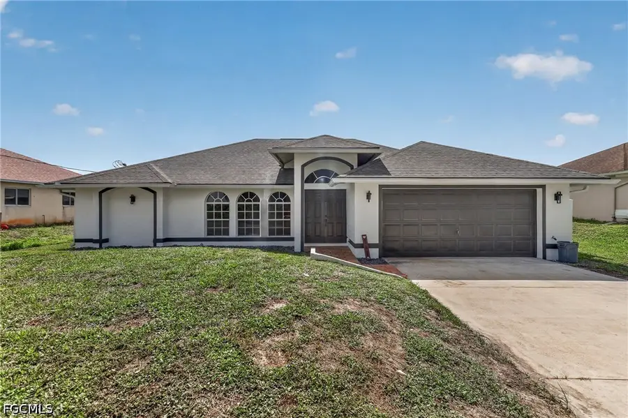 2105 Anita Avenue S, Lehigh Acres, FL 33976 - #2