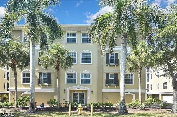 10021 Lake Cove Drive #101, Fort Myers, FL 33908