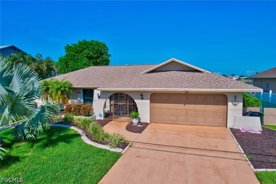 28 SE 12th Avenue, Cape Coral, FL 33990 - #2