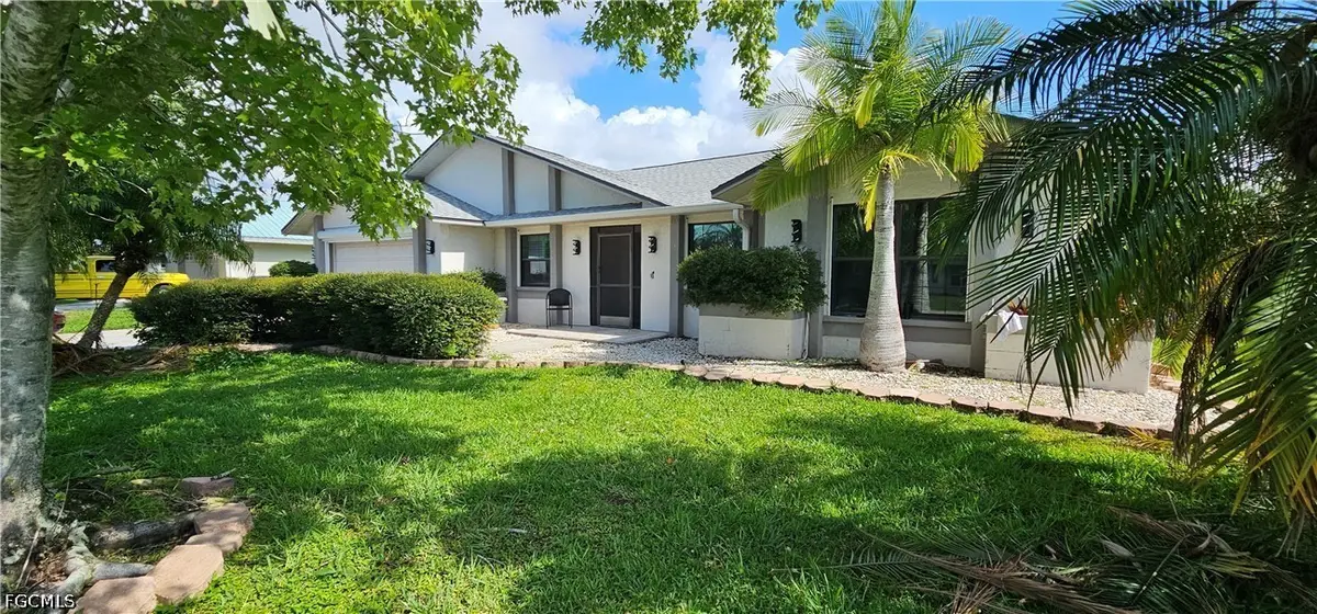 601 SE 35th Terrace, Cape Coral, FL 33904 - #1