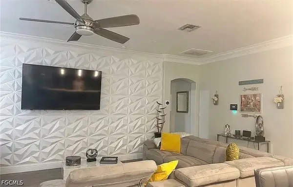 221 NW 3rd Place, Cape Coral, FL 33993