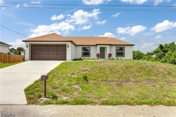 1242 Echard Street E, Lehigh Acres, FL 33974