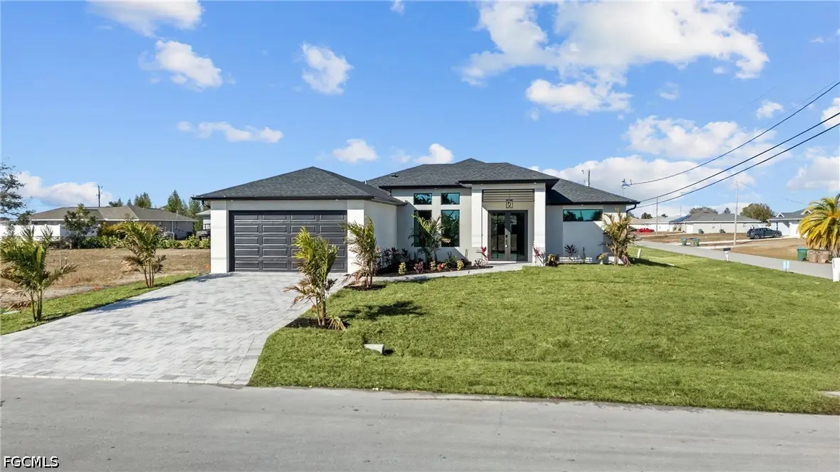 1030 NE 2nd Avenue, Cape Coral, FL 33909 - #1