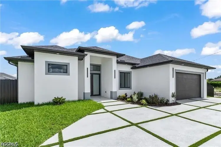 1809 SW Trafalgar Parkway, Cape Coral, FL 33991 - #1