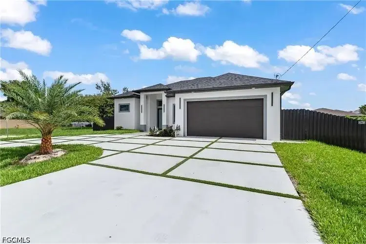 1809 SW Trafalgar Parkway, Cape Coral, FL 33991 - #3