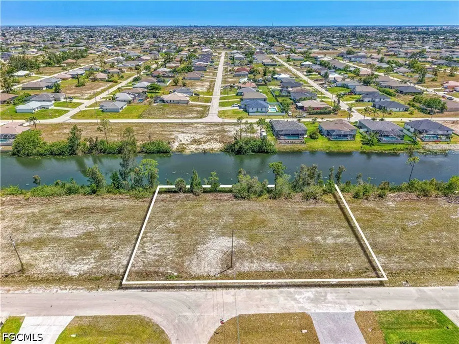 2002 NW 27th Street, Cape Coral, FL 33993 - #3