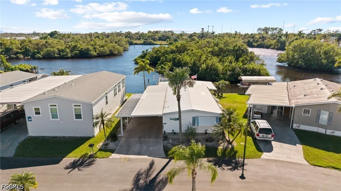 204 Sun Circle, Fort Myers, FL 33905 - #1