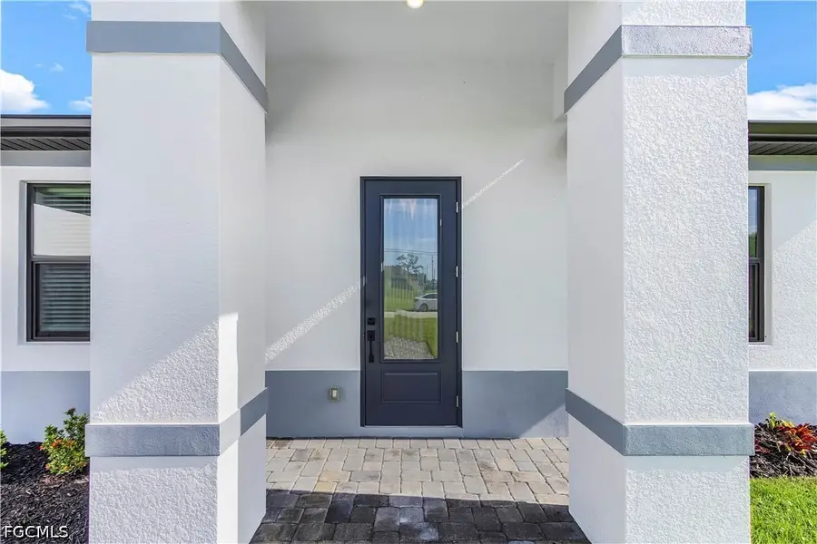 331 Nicholas Parkway E, Cape Coral, FL 33990 - #3