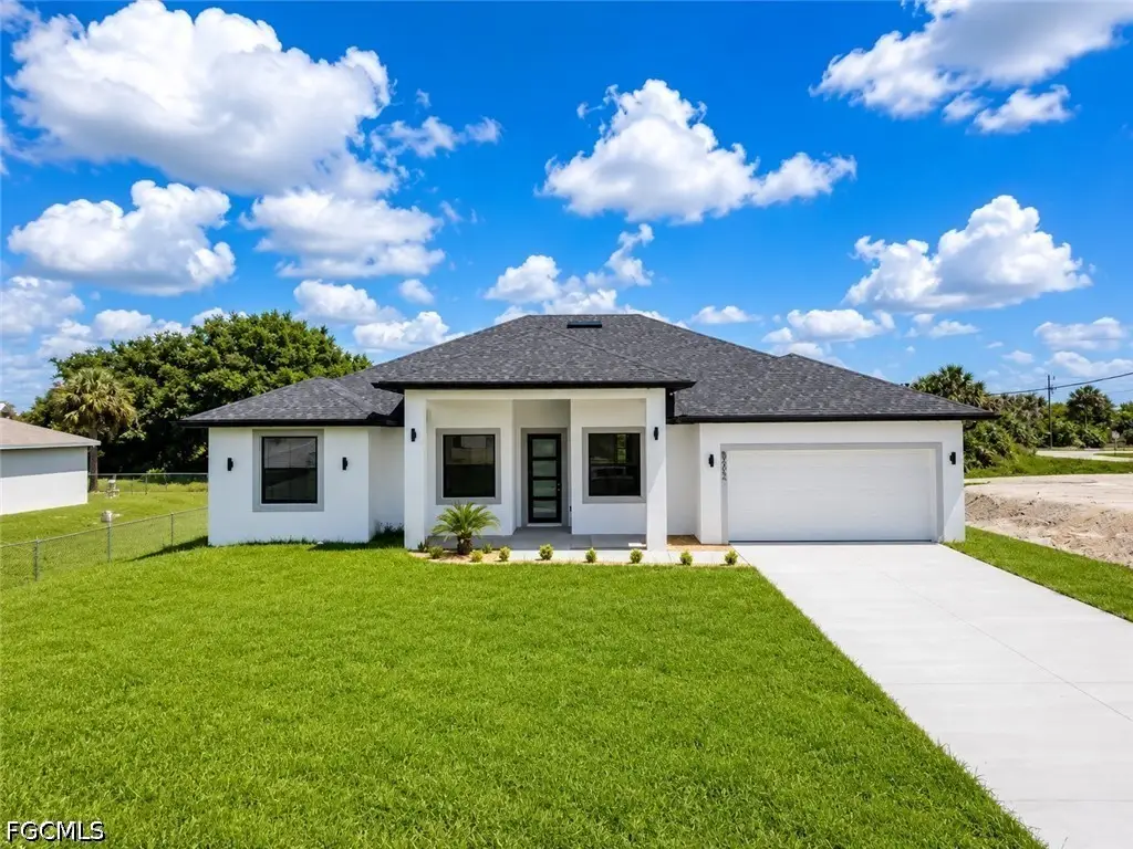 8022 Sunrise Circle, Labelle, FL 33935 - #1