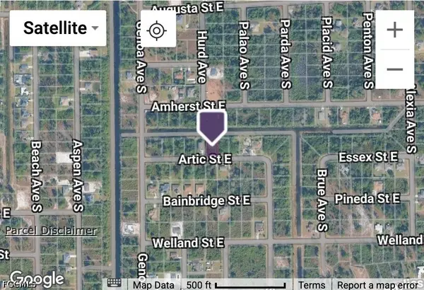 1115 Artic Street E, Lehigh Acres, FL 33974
