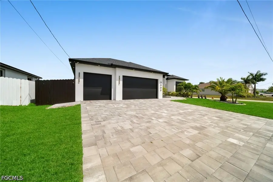 3009 SW 16th Place, Cape Coral, FL 33914 - #2