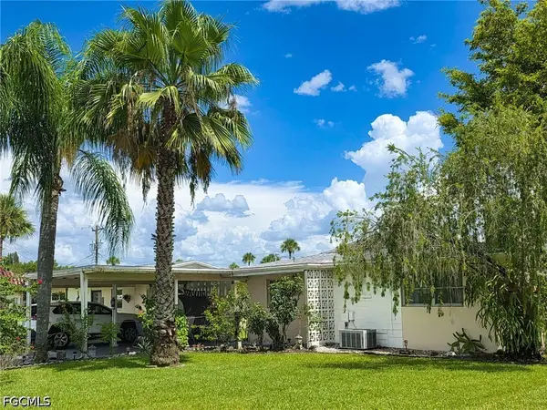 2214 Gladiola Drive, Lehigh Acres, FL 33936