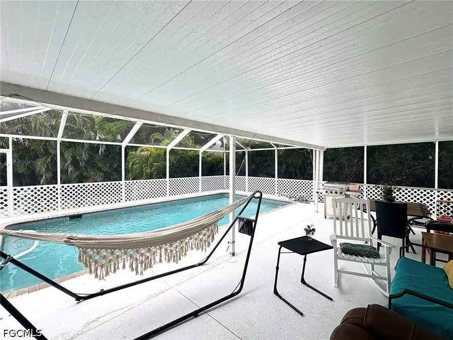 1326 NE 1st Avenue, Cape Coral, FL 33909 - #2