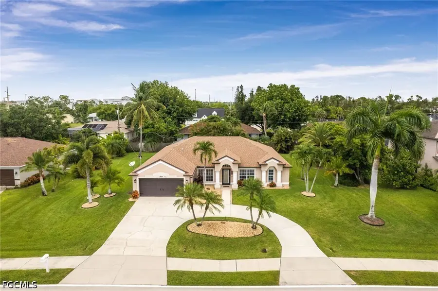 1927 Savona Parkway W, Cape Coral, FL 33914 - #2